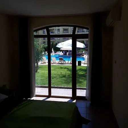 Great Location דירה *